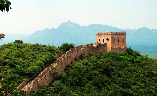 Jinshanling Great Wall Bus Tour