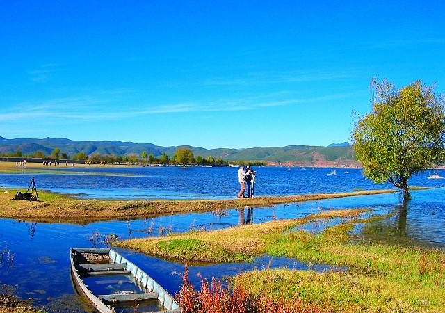 Lashihai Lake