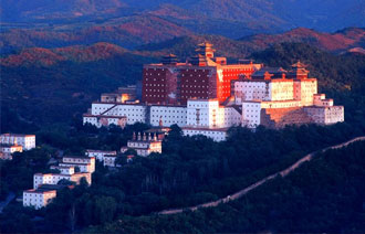 Putuo Zongcheng Temple of Chengde, Chengde Attractions, Chengde Travel Guide