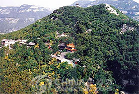 Thousand Buddha Hill, Jinan Attractions, Jinan Travel Guide