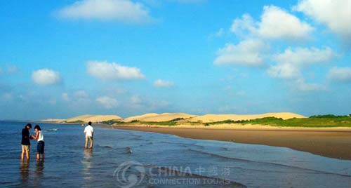 Qinghuangdao Golden Beach, Qinghuangdao Attractions,  Qinghuangdao Travel Guide