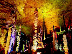 Yellow Dragon Cave, Zhangjiajie Travel