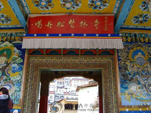 Songzanlin Lamasery - Zhongdian Travel Guide