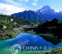 Tianchi Lake – Xinjiang Travel Guide