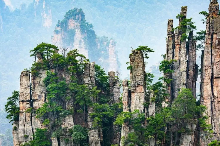 Zhangjiajie Tours